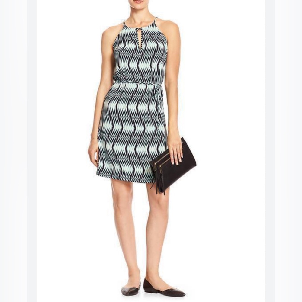 Banana Republic blue and white geometric pattern mini dress